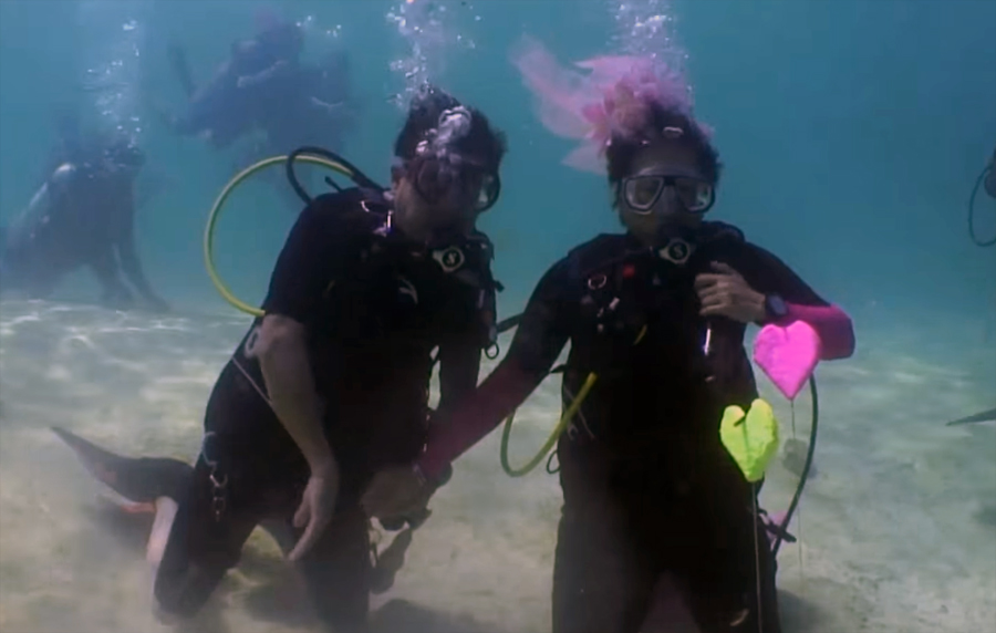 Thai Smile - Underwater Wedding Festival